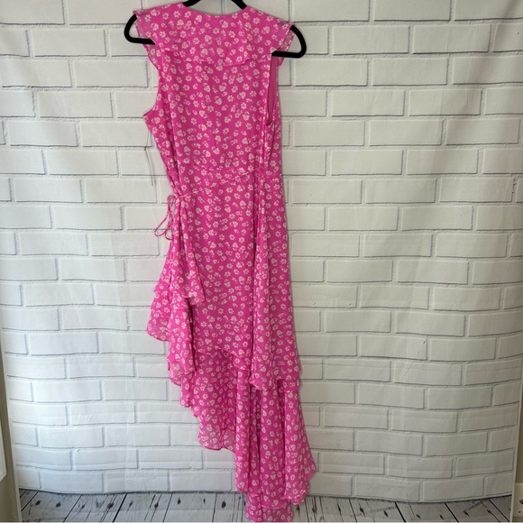 Lulus Cornelia Fuchsia Pink Floral Print Ruffled Wrap Midi Dress size M - Picture 6 of 8